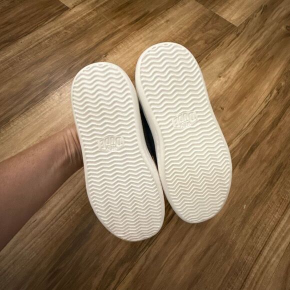 Hey Dude Cody Youth Craft Linen Navy Slip On Shoes Size 13 NWOT - Picture 5 of 7